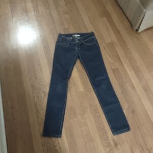 vintage early 2000s navy blue mid rise jeans size 25 from forever 21 no flaws
